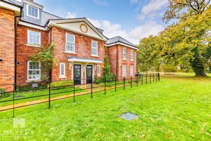 Photo 22- click for photo gallery